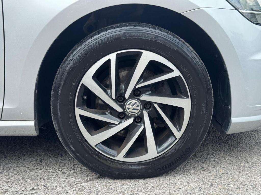 2019 VOLKSWAGEN GOLF 2019 VOLKSWAGEN GOLF