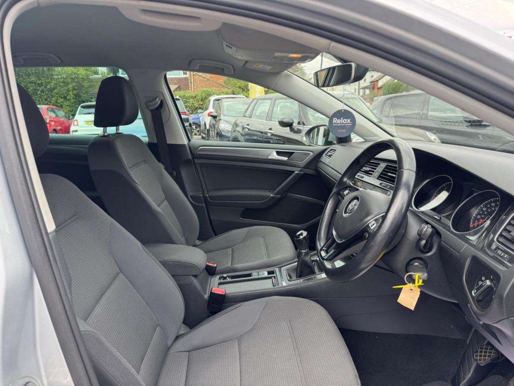 2019 VOLKSWAGEN GOLF 2019 VOLKSWAGEN GOLF