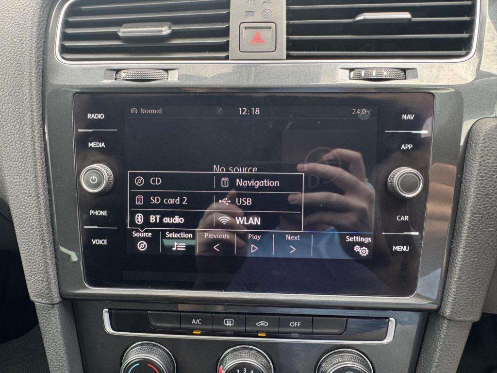 2019 VOLKSWAGEN GOLF 2019 VOLKSWAGEN GOLF