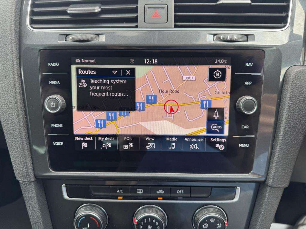 2019 VOLKSWAGEN GOLF 2019 VOLKSWAGEN GOLF