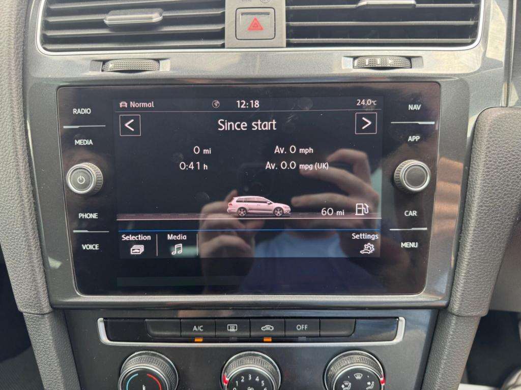 2019 VOLKSWAGEN GOLF 2019 VOLKSWAGEN GOLF