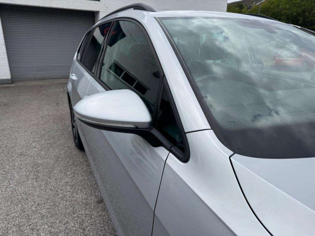 2019 VOLKSWAGEN GOLF 2019 VOLKSWAGEN GOLF