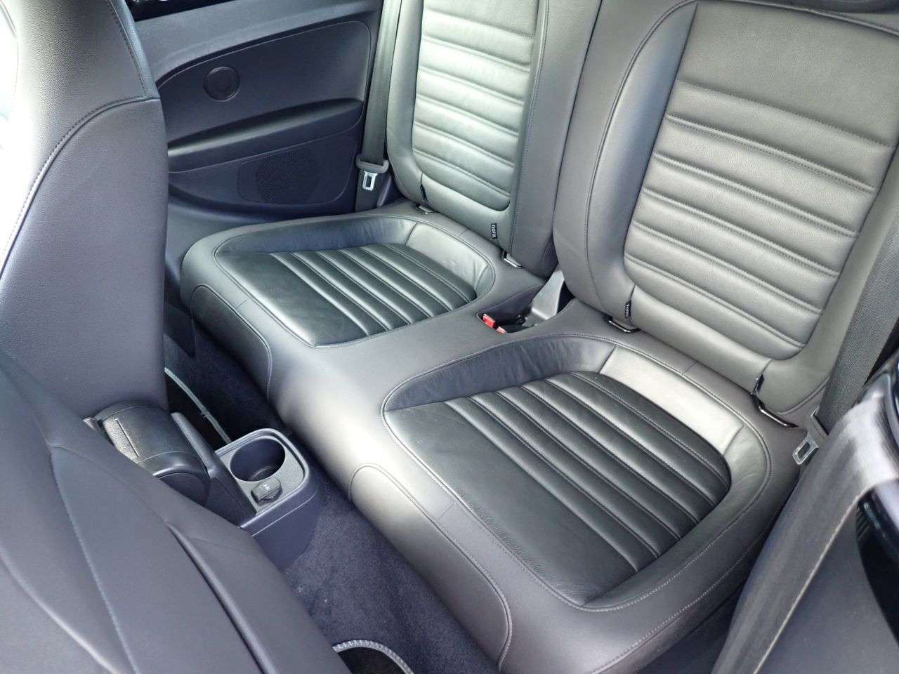 2015 VOLKSWAGEN BEETLE 2015 VOLKSWAGEN BEETLE