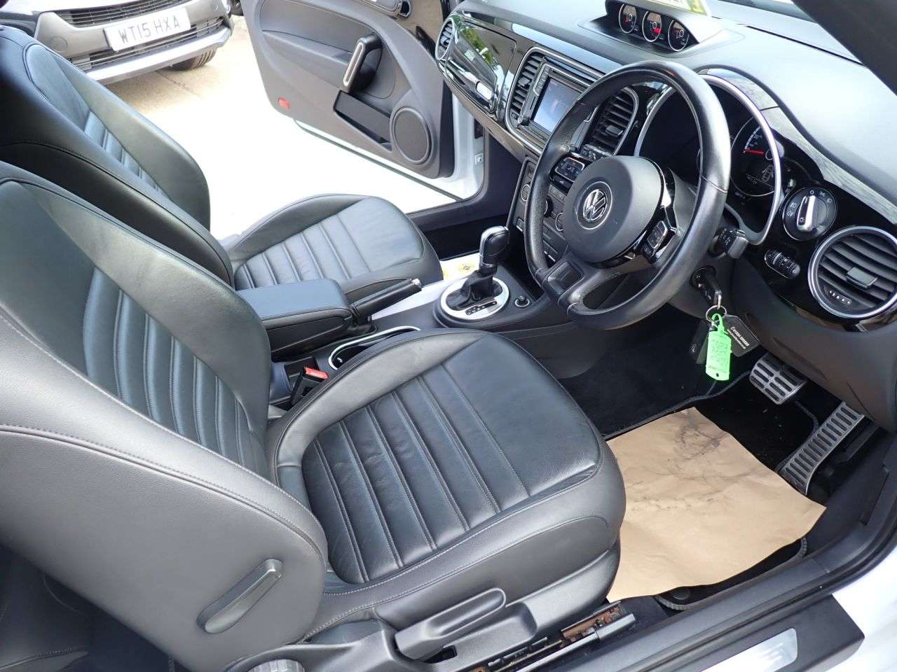 2015 VOLKSWAGEN BEETLE 2015 VOLKSWAGEN BEETLE