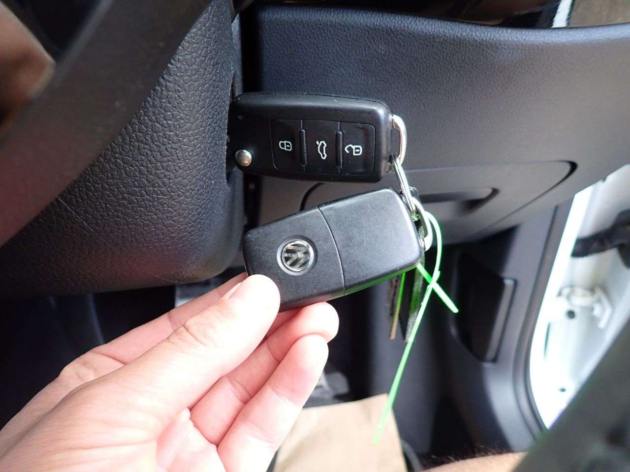 2015 VOLKSWAGEN BEETLE 2015 VOLKSWAGEN BEETLE