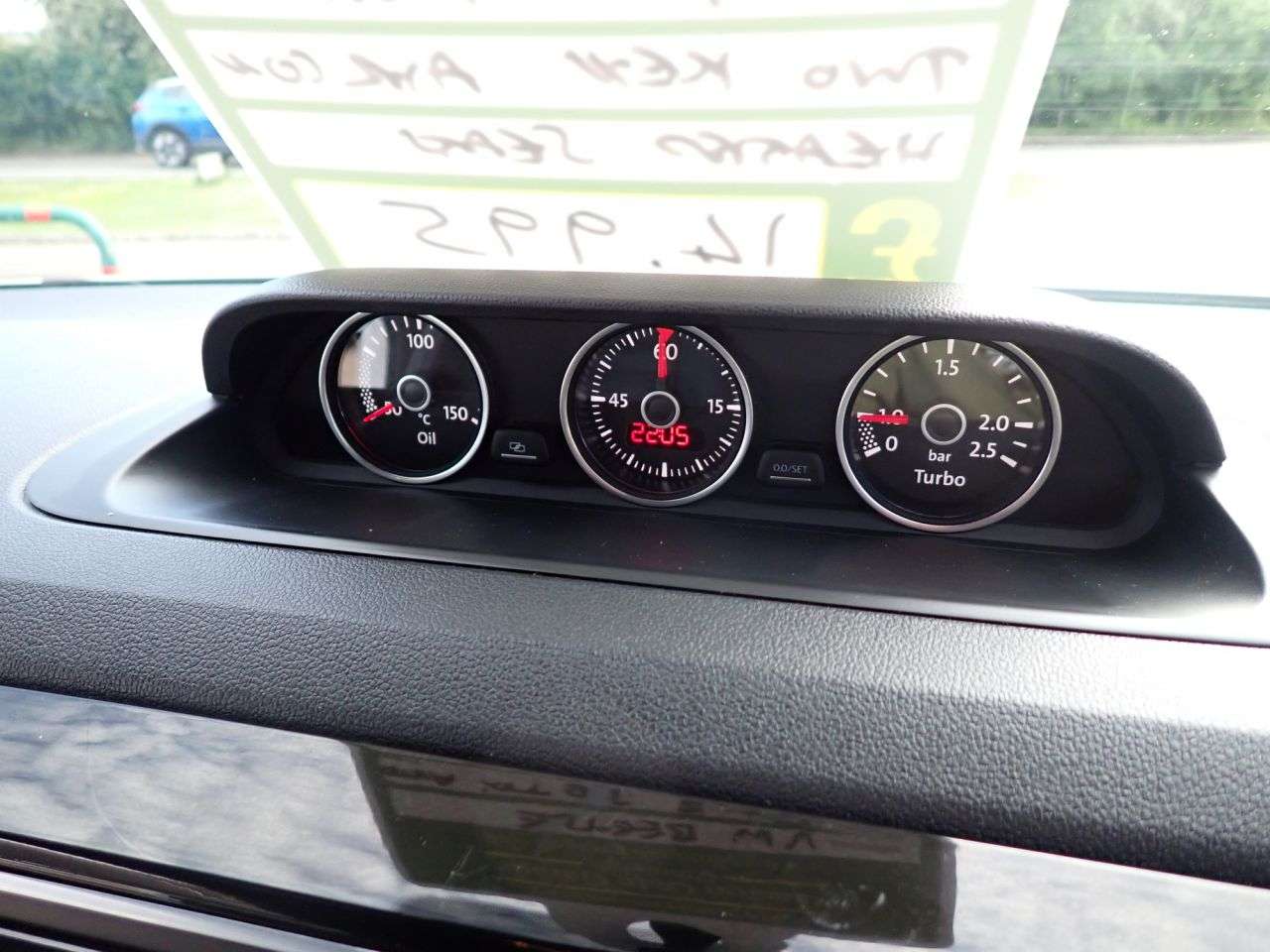 2015 VOLKSWAGEN BEETLE 2015 VOLKSWAGEN BEETLE