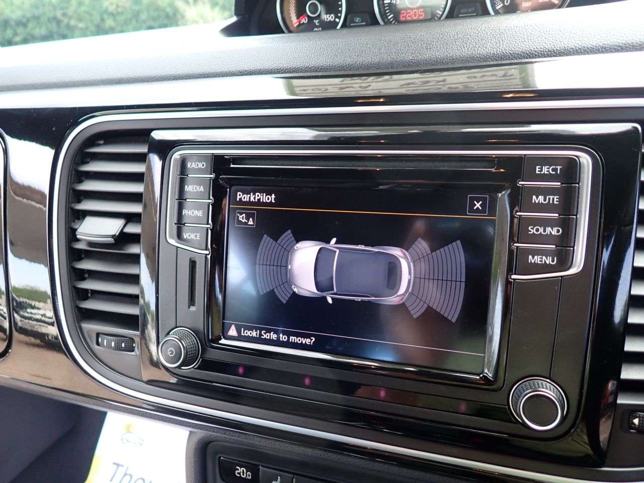 2015 VOLKSWAGEN BEETLE 2015 VOLKSWAGEN BEETLE