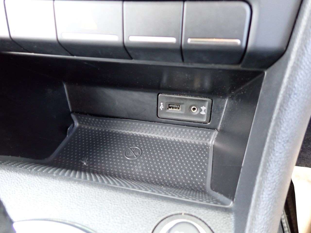 2015 VOLKSWAGEN BEETLE 2015 VOLKSWAGEN BEETLE