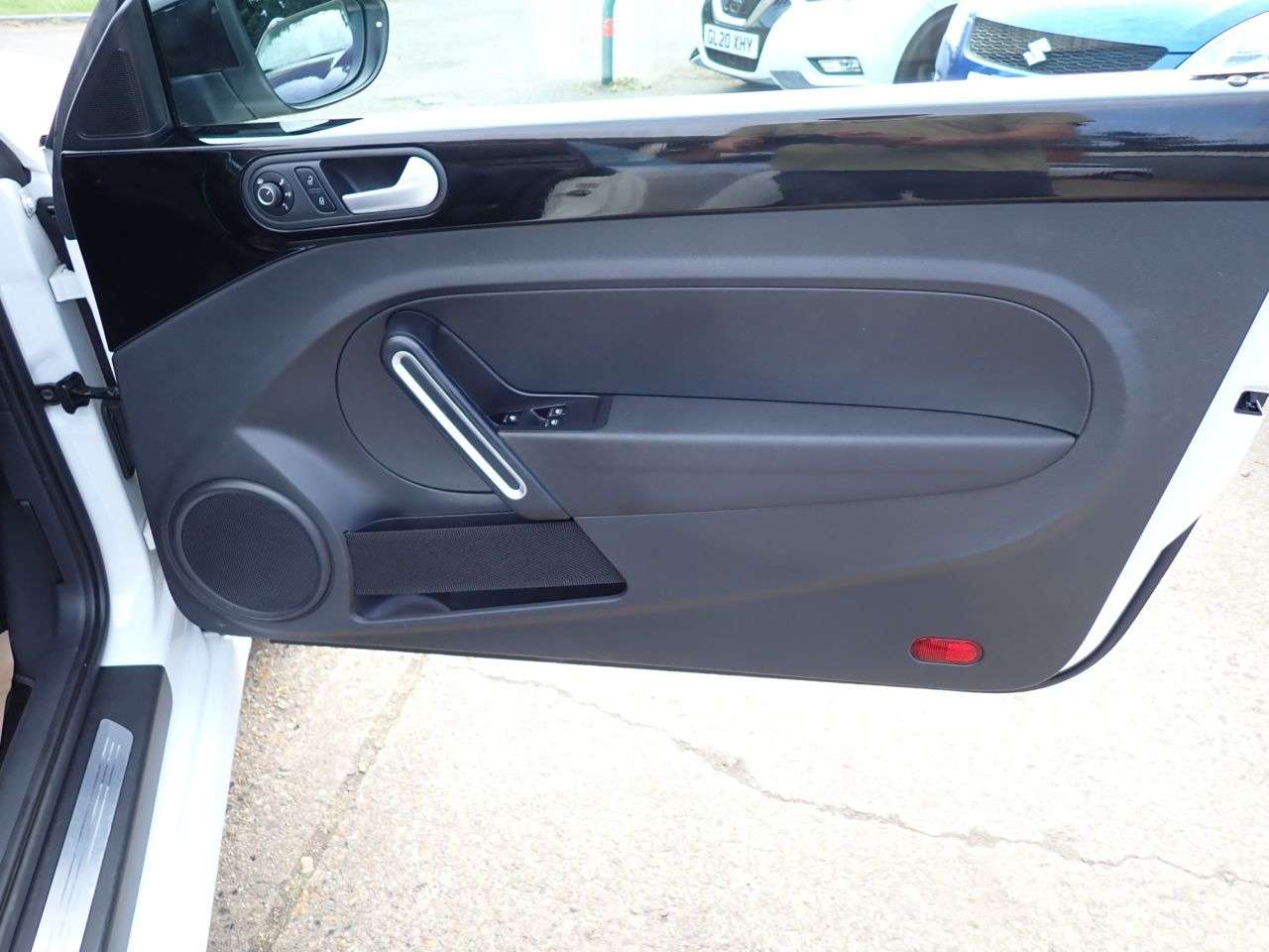 2015 VOLKSWAGEN BEETLE 2015 VOLKSWAGEN BEETLE