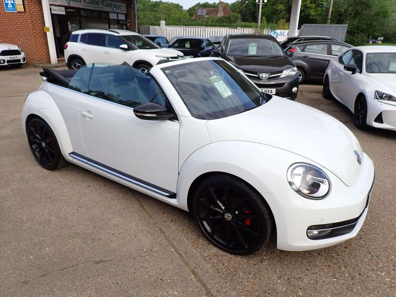 2015 VOLKSWAGEN BEETLE 2015 VOLKSWAGEN BEETLE