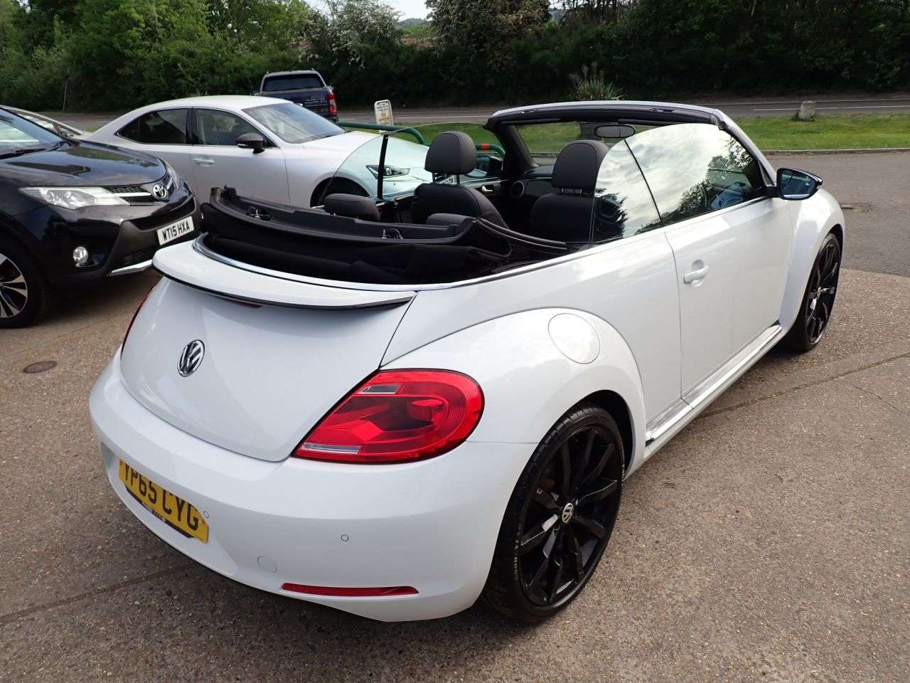 2015 VOLKSWAGEN BEETLE 2015 VOLKSWAGEN BEETLE