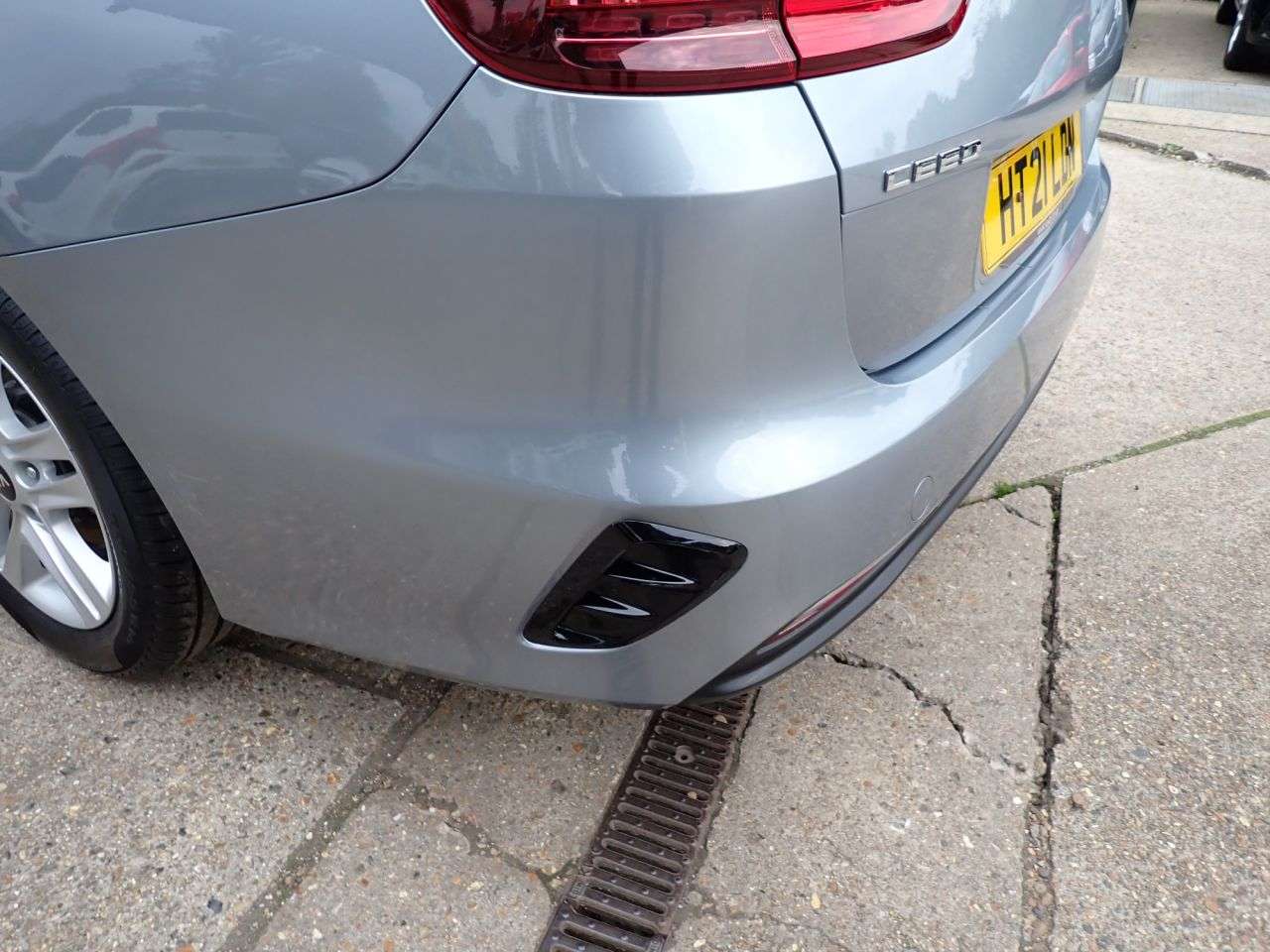 2021 KIA CEED 2021 KIA CEED