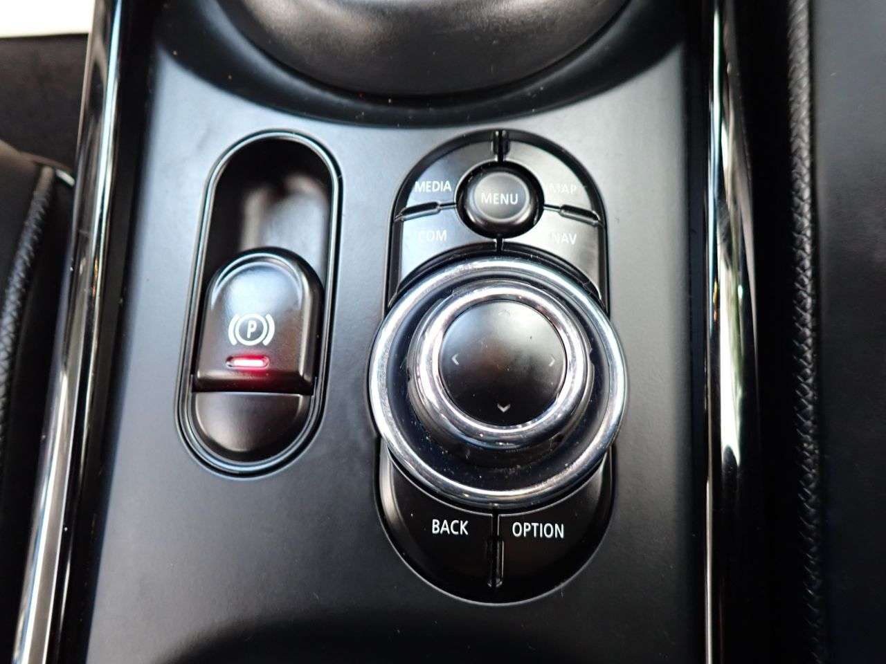 2022 MINI CLUBMAN 2022 MINI CLUBMAN