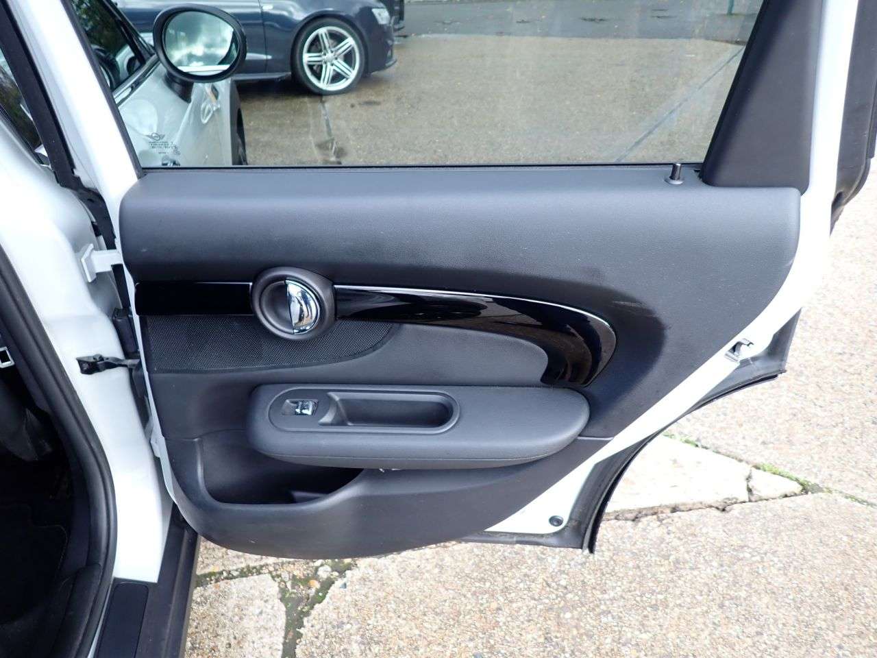 2022 MINI CLUBMAN 2022 MINI CLUBMAN