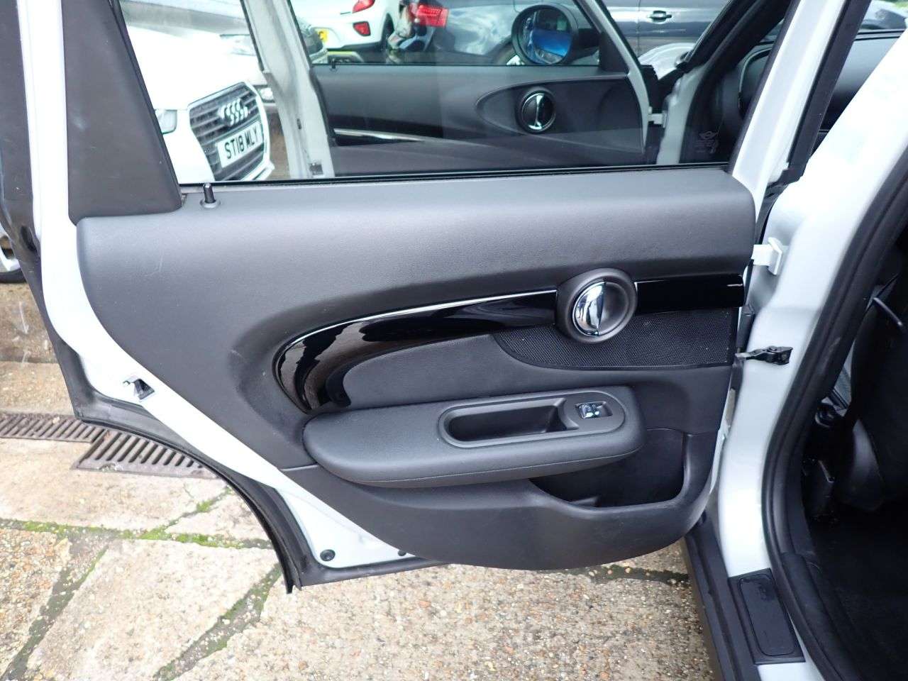 2022 MINI CLUBMAN 2022 MINI CLUBMAN