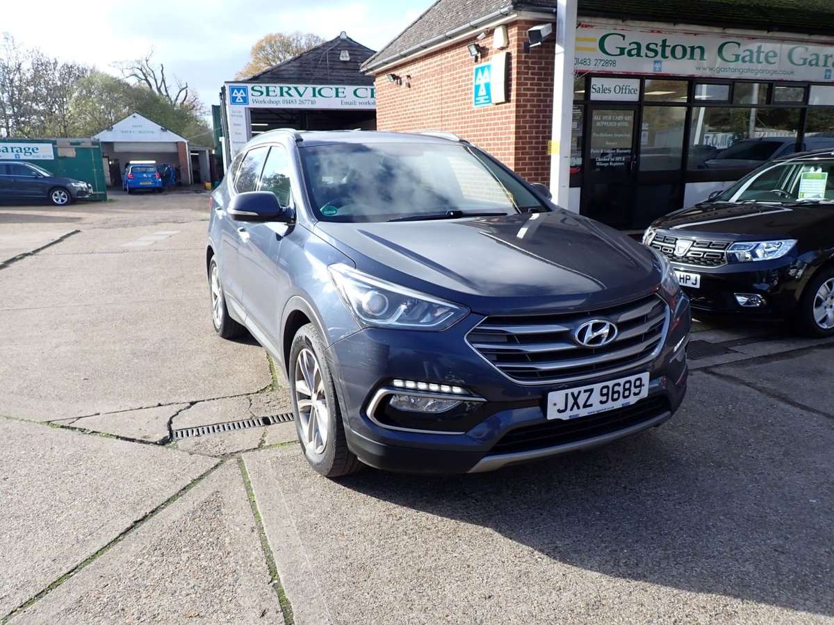 Check out this Hyundai Santa Fe 2016 Diesel Automatic