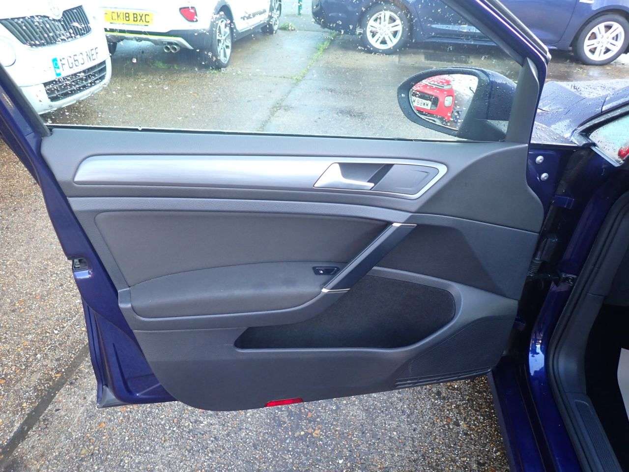 2018 VOLKSWAGEN GOLF 2018 VOLKSWAGEN GOLF