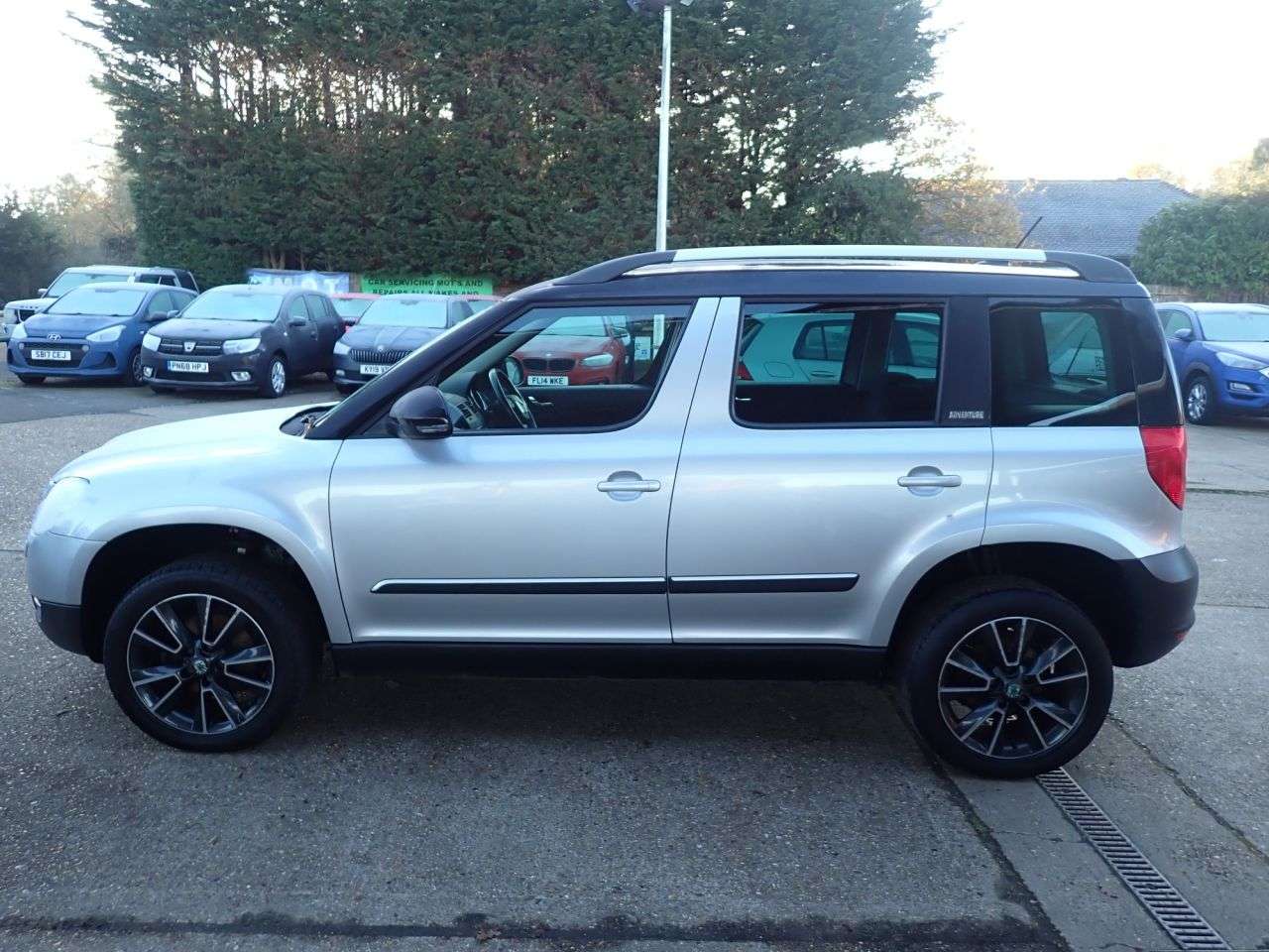 2013 SKODA YETI 2013 SKODA YETI