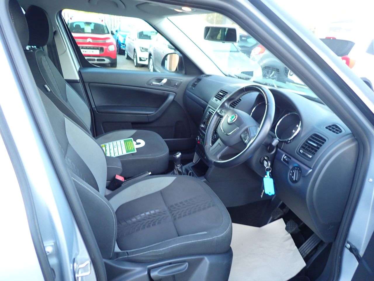 2013 SKODA YETI 2013 SKODA YETI