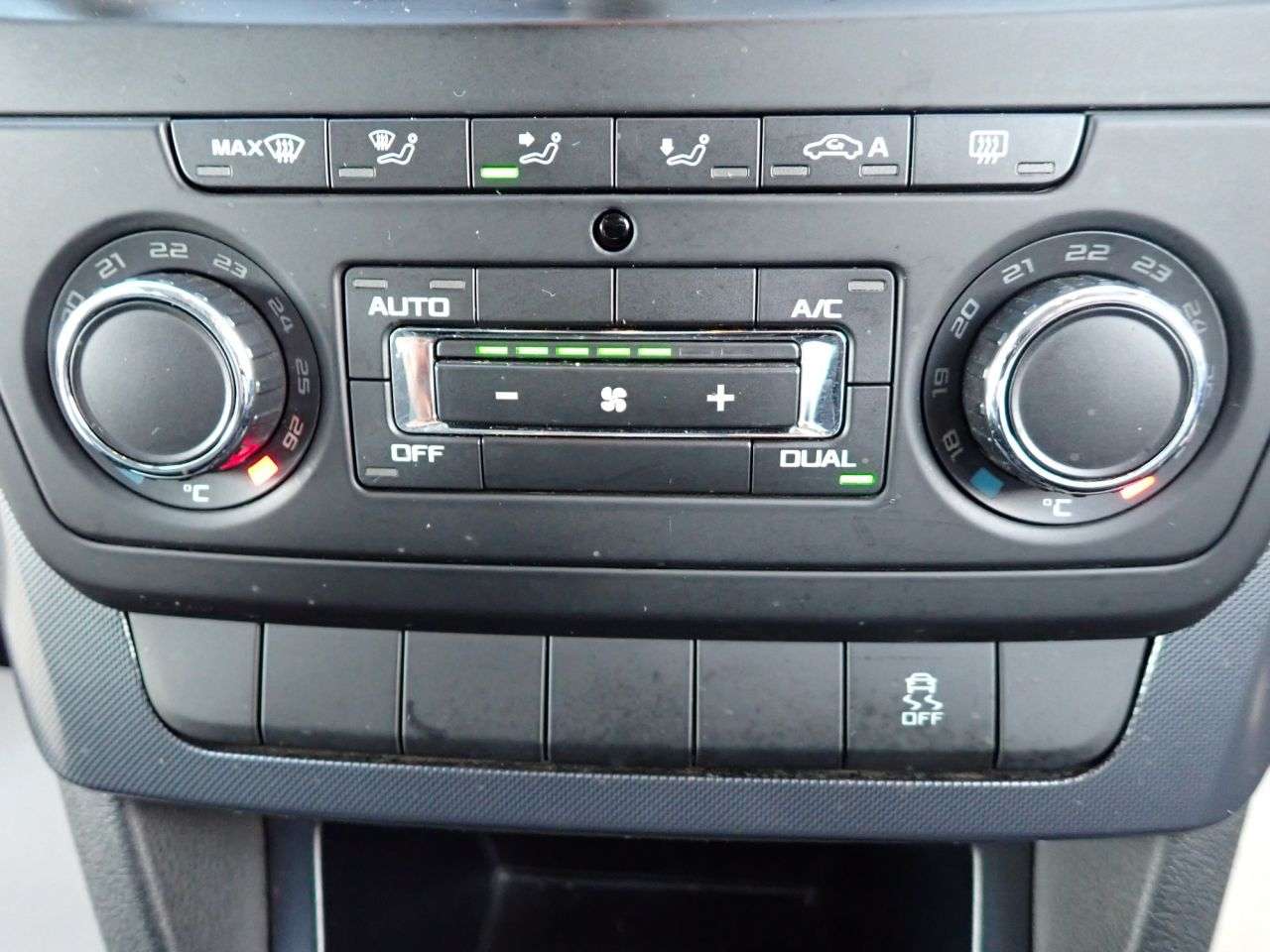 2013 SKODA YETI 2013 SKODA YETI