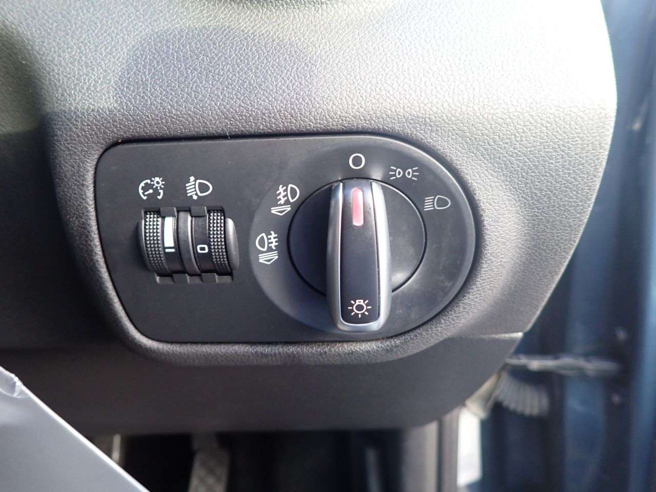 2016 AUDI A1 2016 AUDI A1