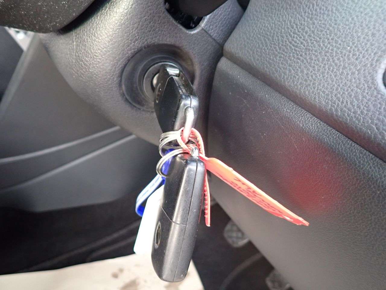 2013 VOLKSWAGEN POLO 2013 VOLKSWAGEN POLO