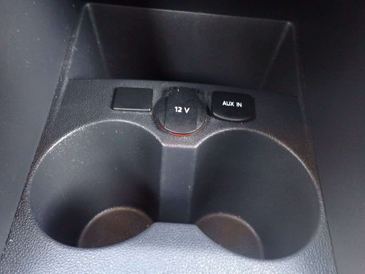 2013 VOLKSWAGEN POLO 2013 VOLKSWAGEN POLO