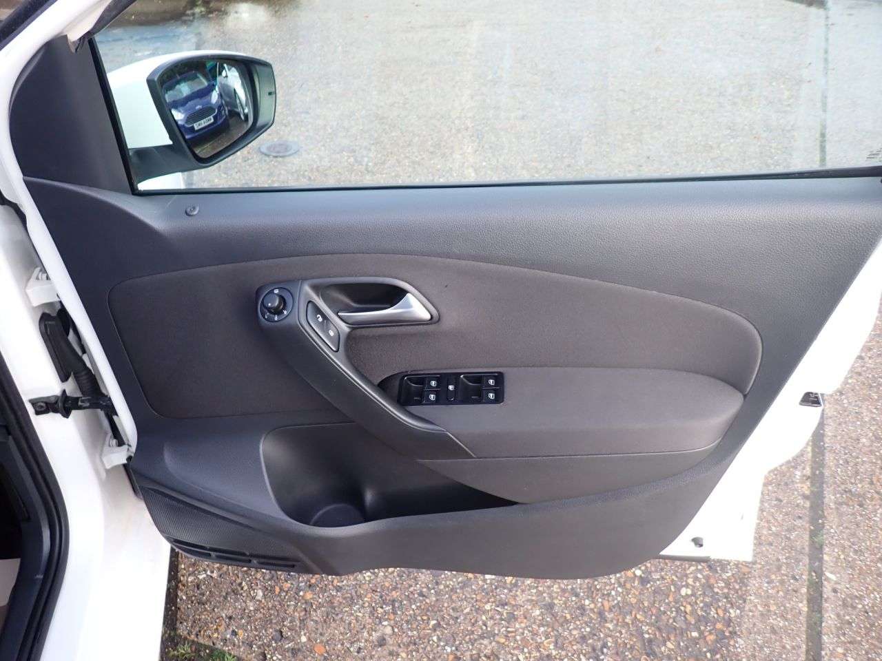 2013 VOLKSWAGEN POLO 2013 VOLKSWAGEN POLO