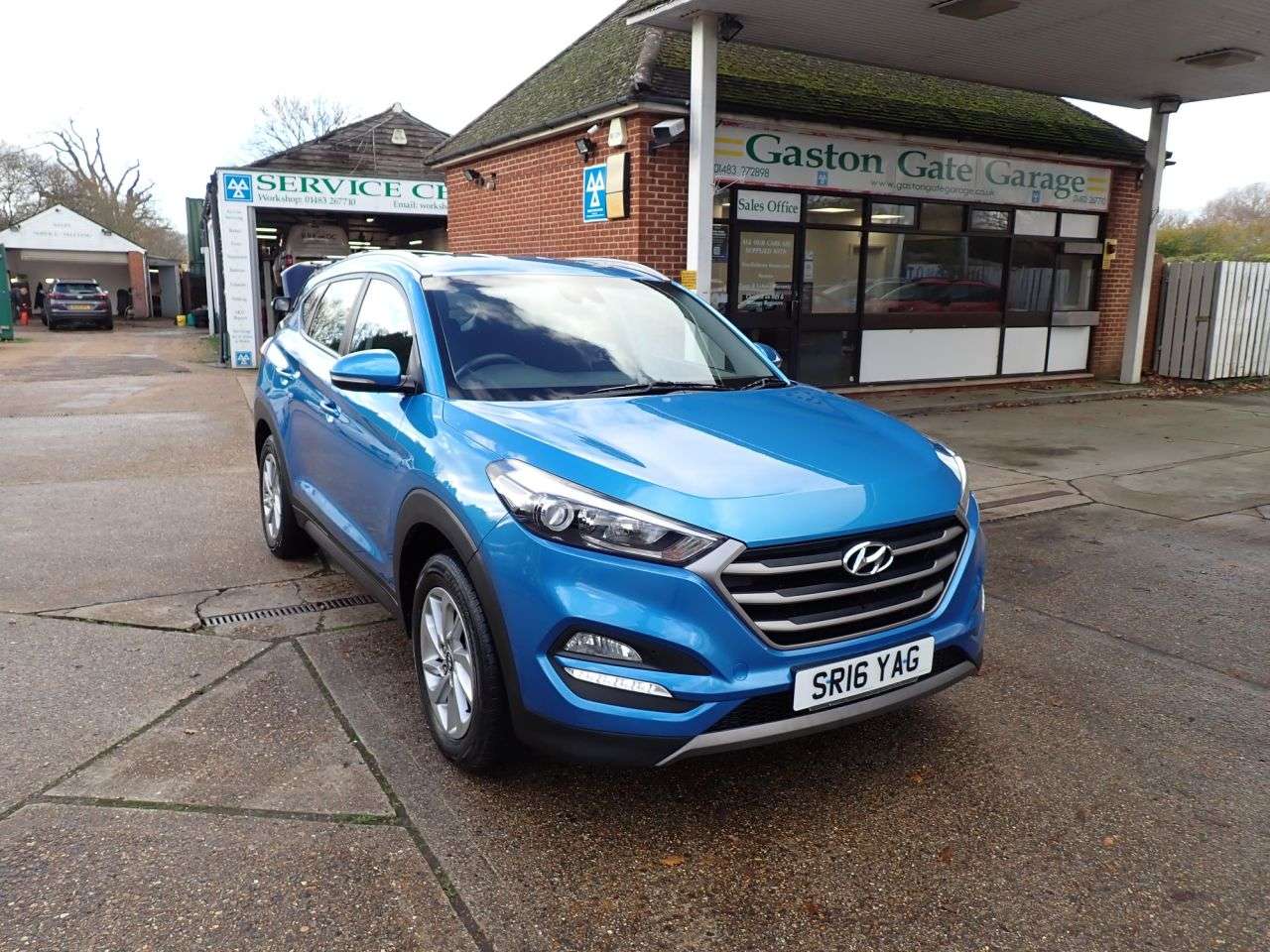 A 2016 HYUNDAI TUCSON 1.7 CRDi Blue Drive SE Nav SUV 5dr Diesel Manual Euro 6 (s/s) (116 ps) CRUI A 2016 HYUNDAI TUCSON 1.7 CRDi Blue Drive SE Nav SUV 5dr Diesel Manual Euro 6 (s/s) (116 ps) CRUI