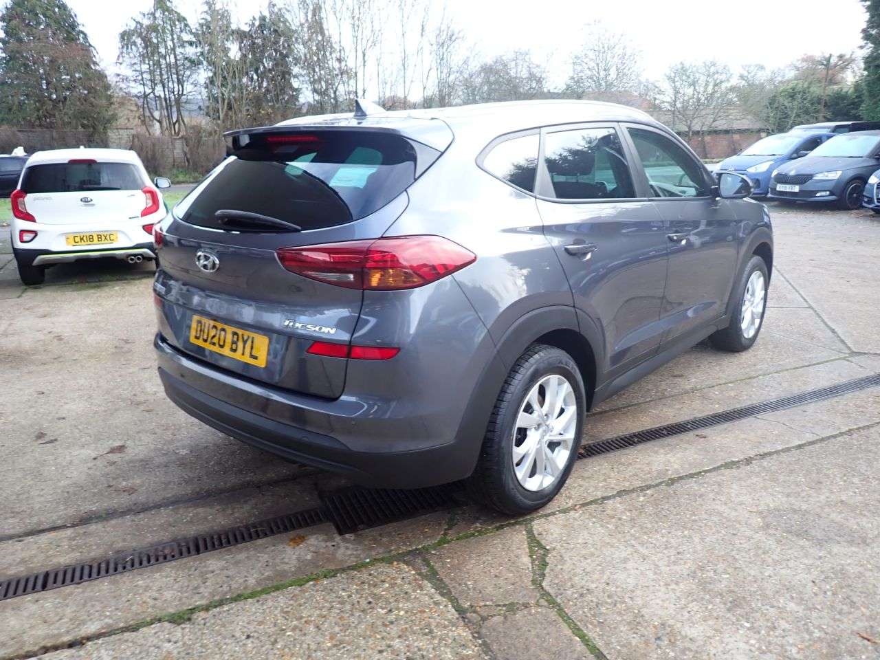 A 2020 HYUNDAI TUCSON 1.6 GDi SE Nav SUV 5dr Petrol Manual Euro 6 (s/s) (132 ps) TWO KEYS,SERVICE A 2020 HYUNDAI TUCSON 1.6 GDi SE Nav SUV 5dr Petrol Manual Euro 6 (s/s) (132 ps) TWO KEYS,SERVICE
