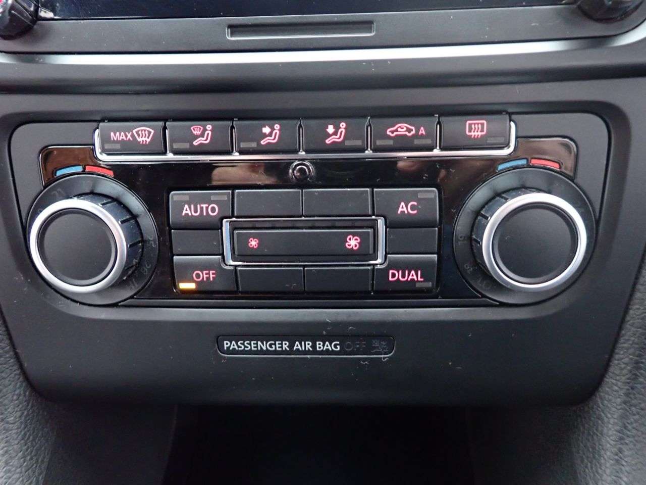 2010 VOLKSWAGEN GOLF 2010 VOLKSWAGEN GOLF