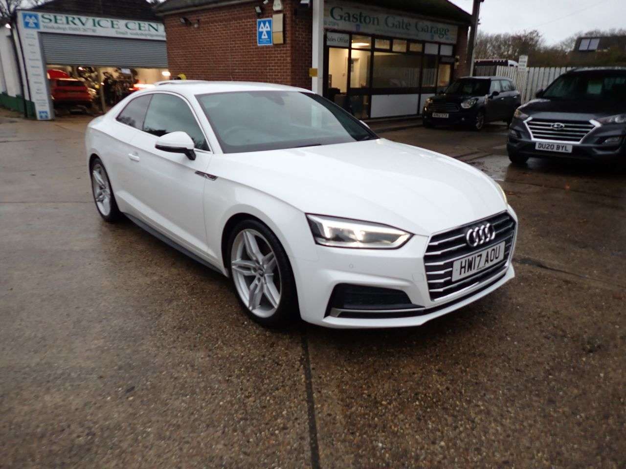 A 2017 AUDI A5 2.0 TFSI S line Coupe 2dr Petrol Manual Euro 6 (s/s) (190 ps) TWO KEYS,PARK A 2017 AUDI A5 2.0 TFSI S line Coupe 2dr Petrol Manual Euro 6 (s/s) (190 ps) TWO KEYS,PARK