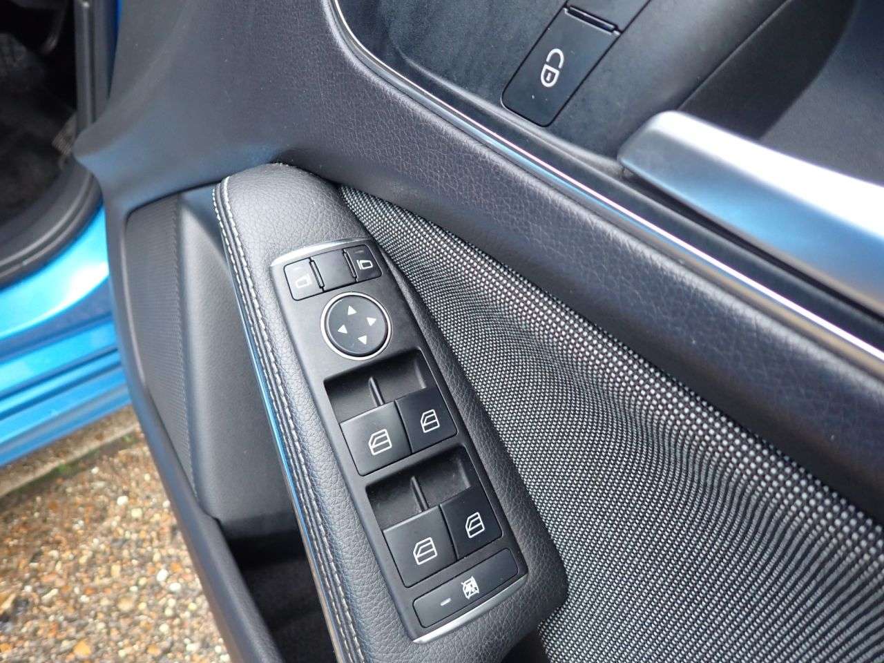 2013 MERCEDES-BENZ A-CLASS 2013 MERCEDES-BENZ A-CLASS