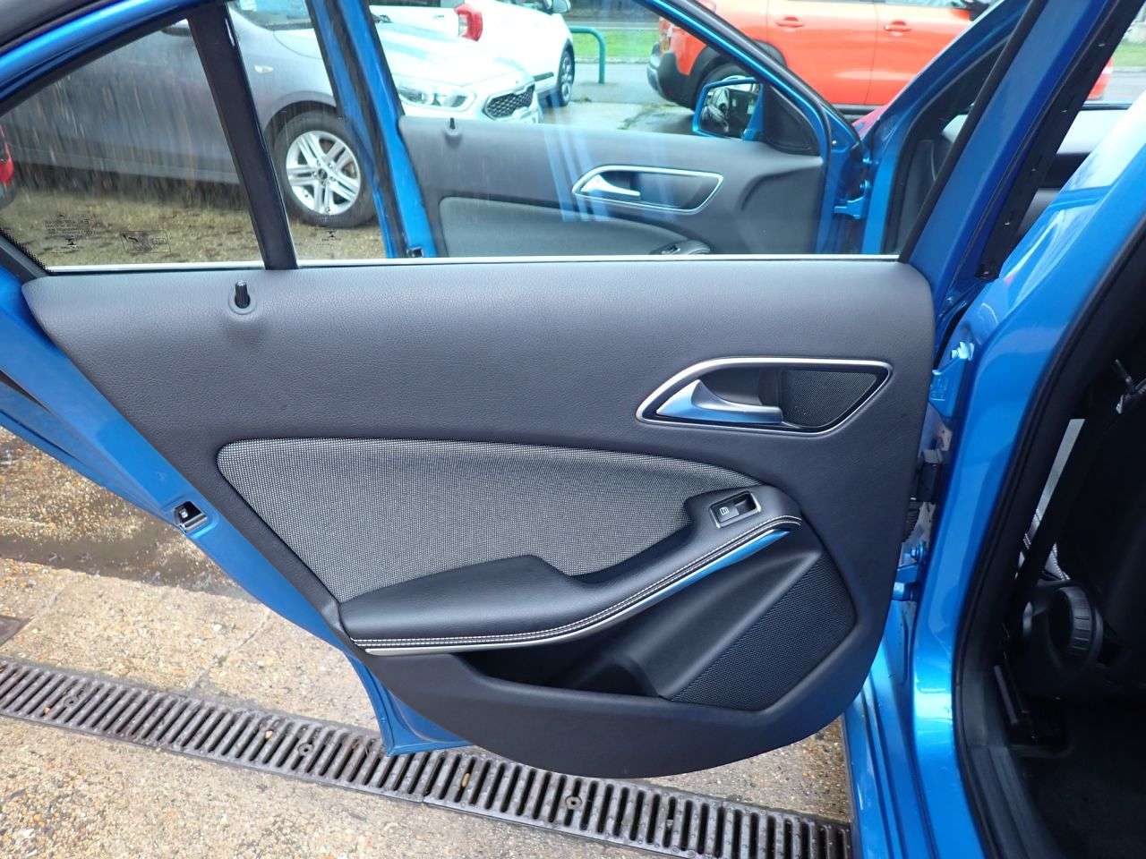 2013 MERCEDES-BENZ A-CLASS 2013 MERCEDES-BENZ A-CLASS