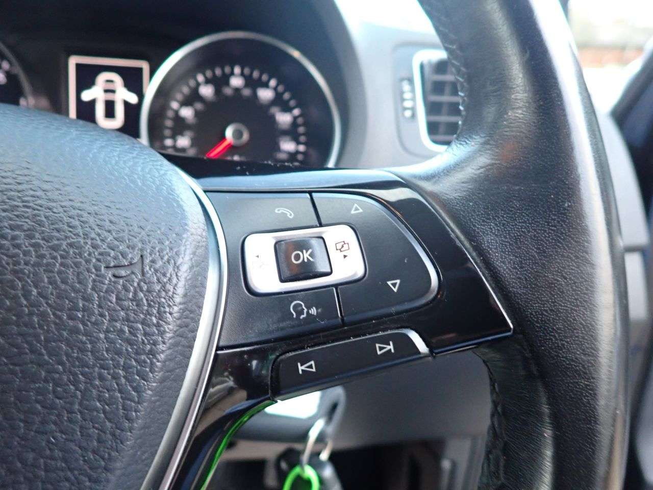 2017 VOLKSWAGEN POLO 2017 VOLKSWAGEN POLO