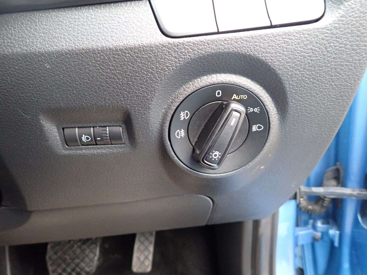 2017 SKODA FABIA 2017 SKODA FABIA