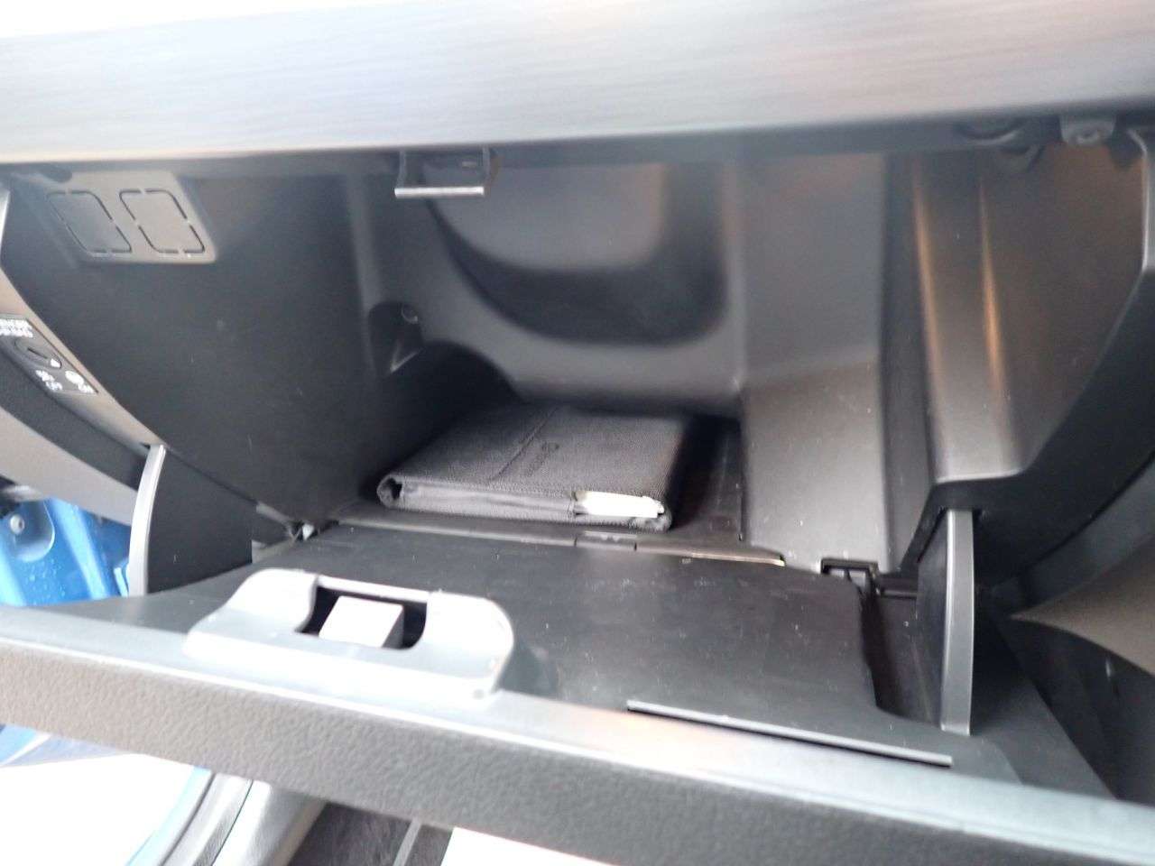 2017 SKODA FABIA 2017 SKODA FABIA