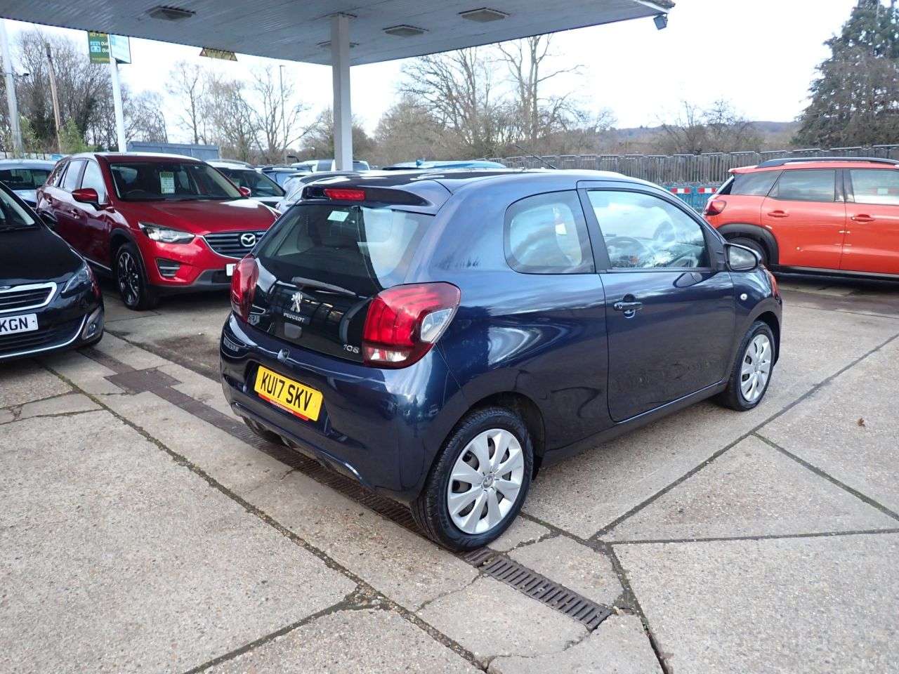 A 2017 PEUGEOT 108 1.0 Active Hatchback 3dr Petrol Manual Euro 6 (68 ps) BLUETOOTH, AIR CON, A A 2017 PEUGEOT 108 1.0 Active Hatchback 3dr Petrol Manual Euro 6 (68 ps) BLUETOOTH, AIR CON, A