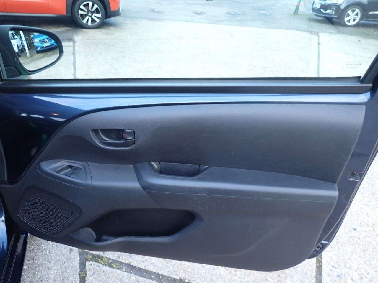 2017 PEUGEOT 108 2017 PEUGEOT 108