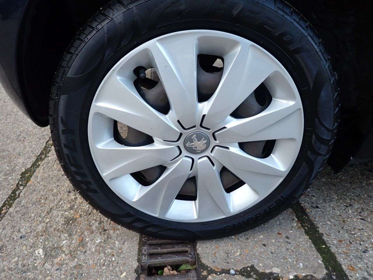 2017 PEUGEOT 108 2017 PEUGEOT 108