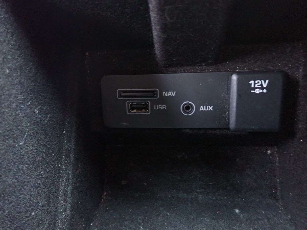 2015 LAND ROVER DISCOVERY SPORT 2015 LAND ROVER DISCOVERY SPORT