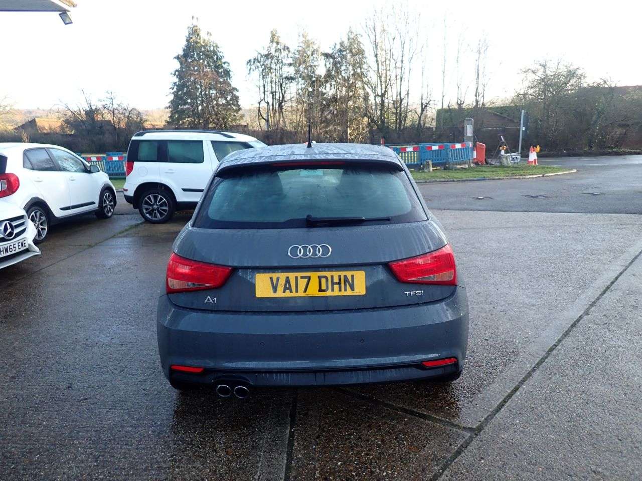 A 2017 AUDI A1 1.4 TFSI Sport Sportback 5dr Petrol Manual Euro 6 (s/s) (125 ps) PARKING SE A 2017 AUDI A1 1.4 TFSI Sport Sportback 5dr Petrol Manual Euro 6 (s/s) (125 ps) PARKING SE