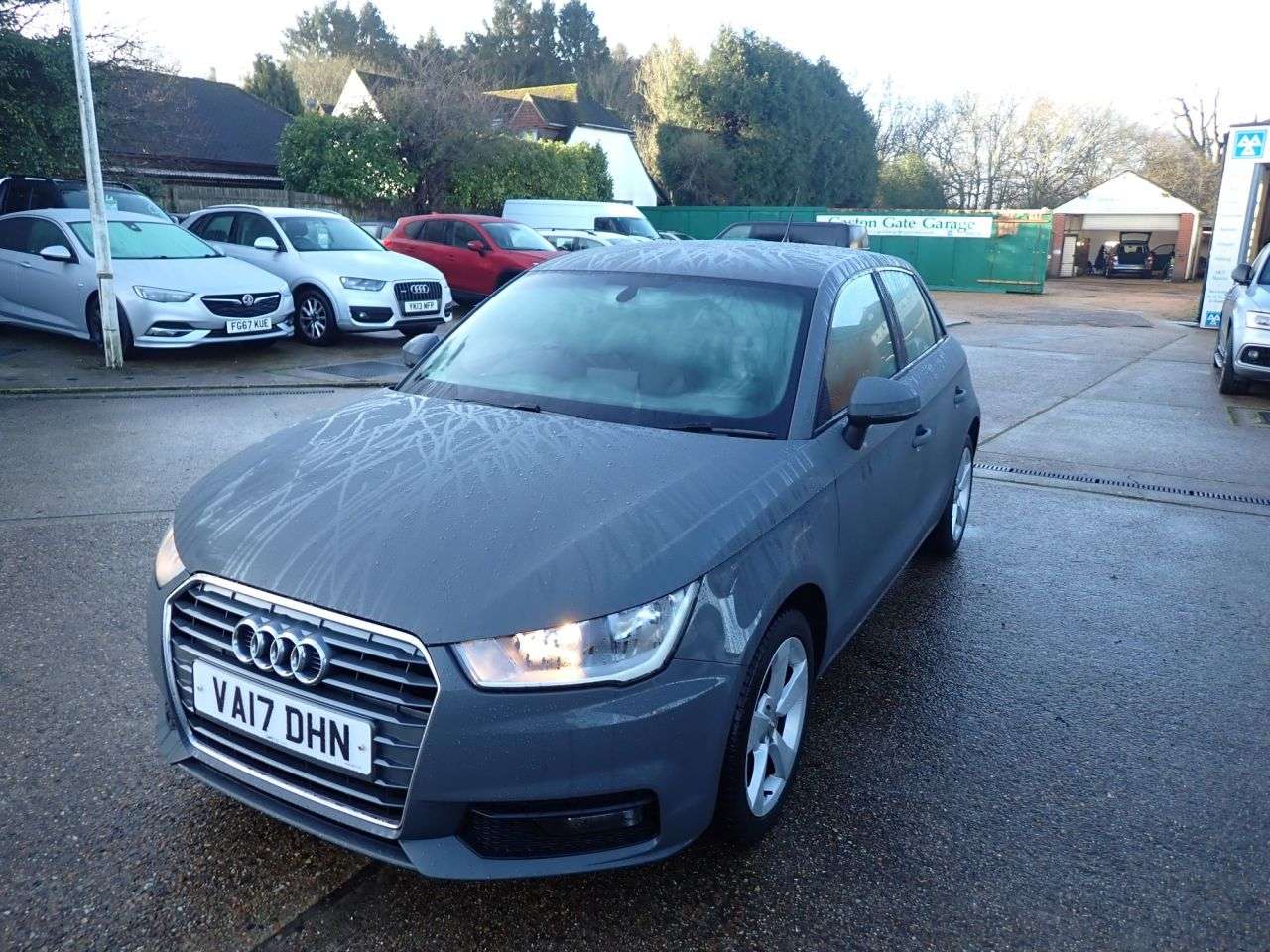 2017 AUDI A1 2017 AUDI A1