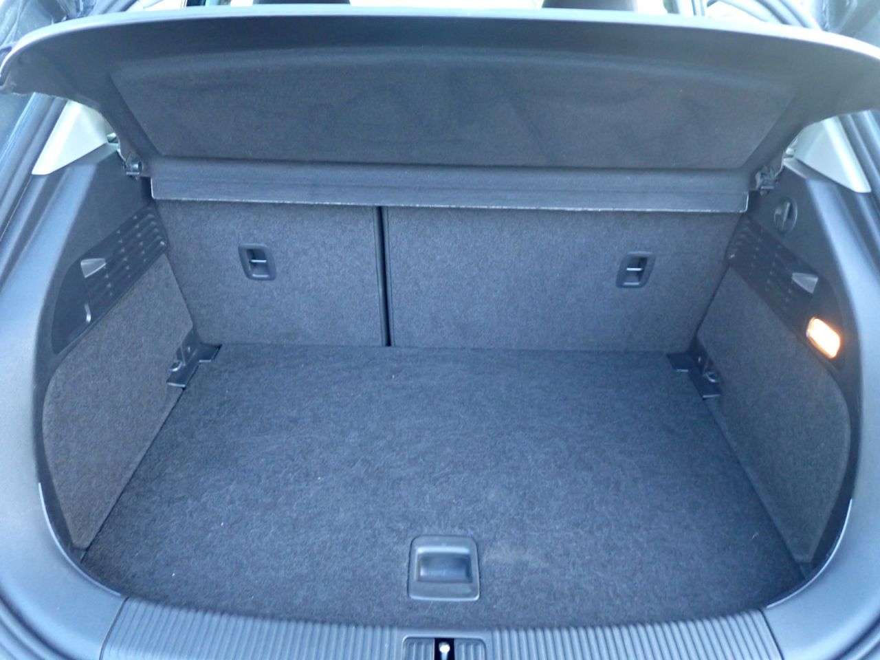 2017 AUDI A1 2017 AUDI A1