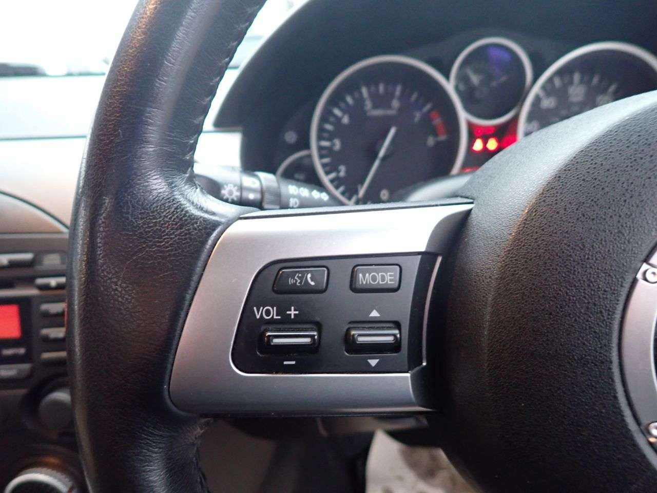 2010 MAZDA MX-5 2010 MAZDA MX-5