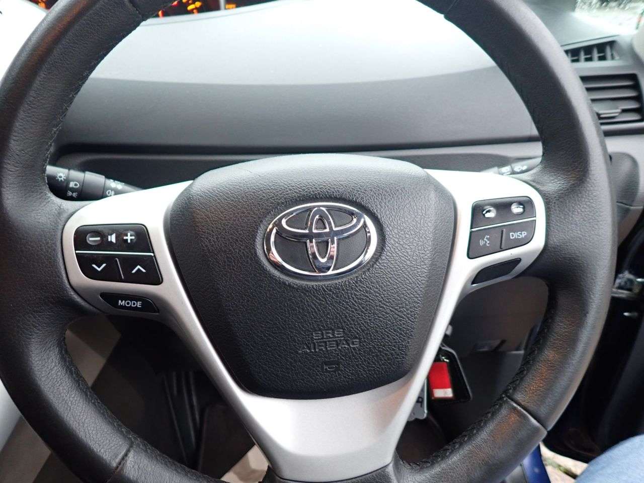 2010 TOYOTA VERSO 2010 TOYOTA VERSO