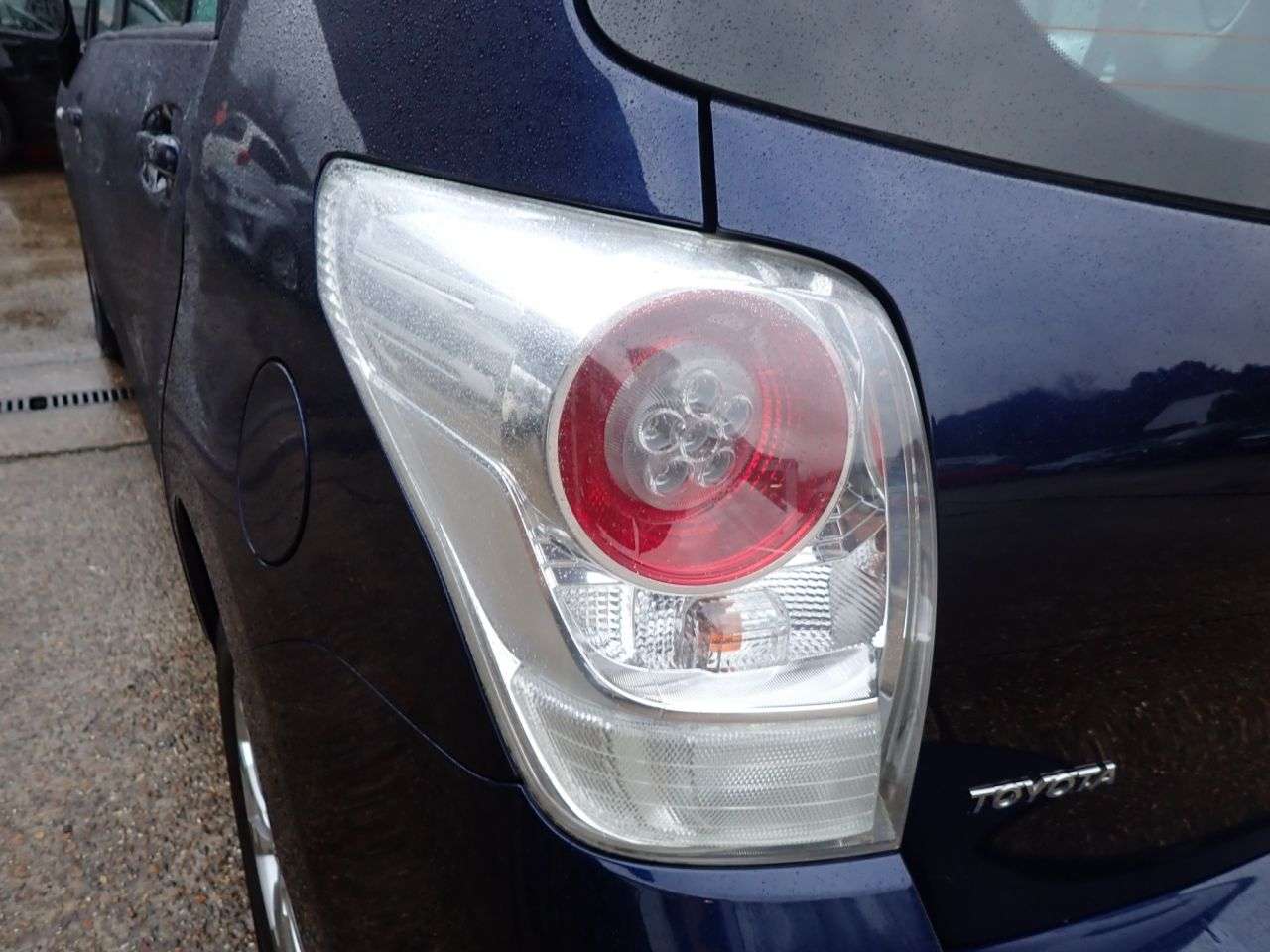 2010 TOYOTA VERSO 2010 TOYOTA VERSO