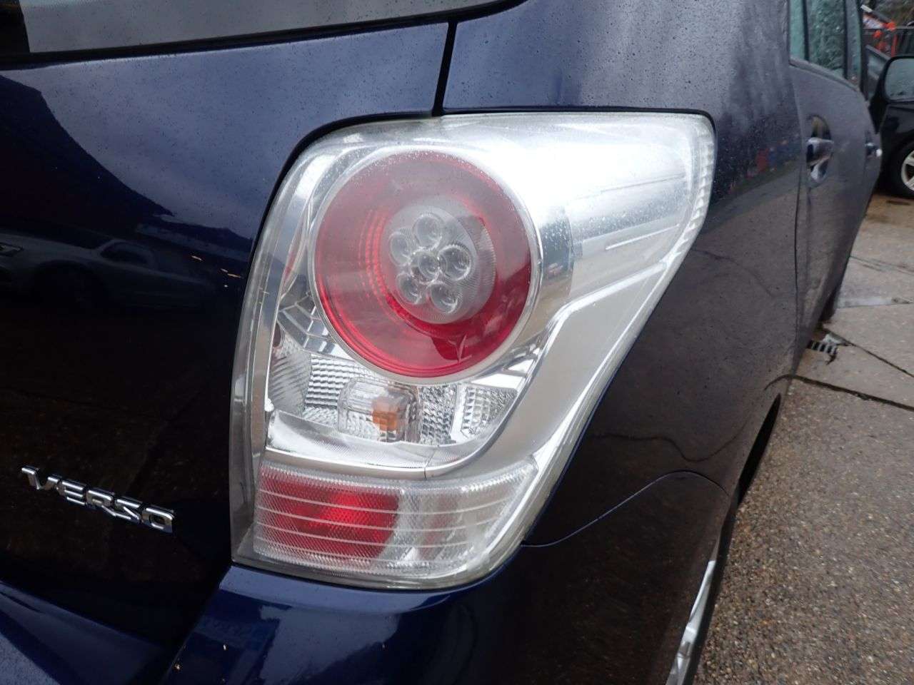 2010 TOYOTA VERSO 2010 TOYOTA VERSO