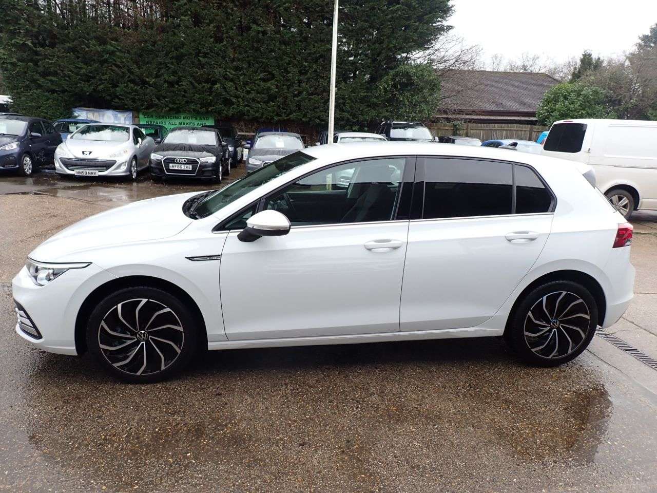 2023 VOLKSWAGEN GOLF 2023 VOLKSWAGEN GOLF