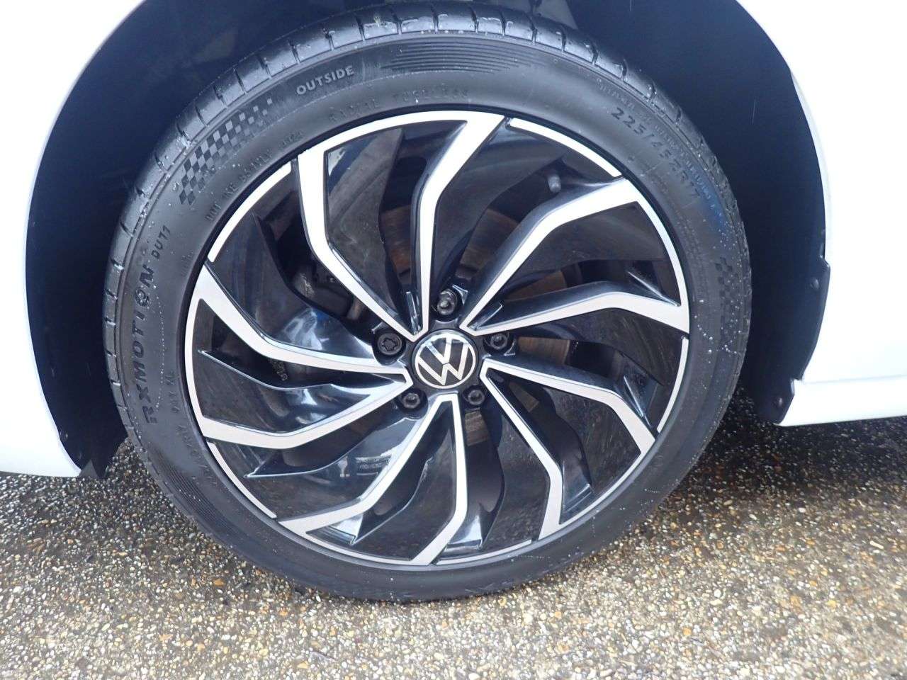 2023 VOLKSWAGEN GOLF 2023 VOLKSWAGEN GOLF